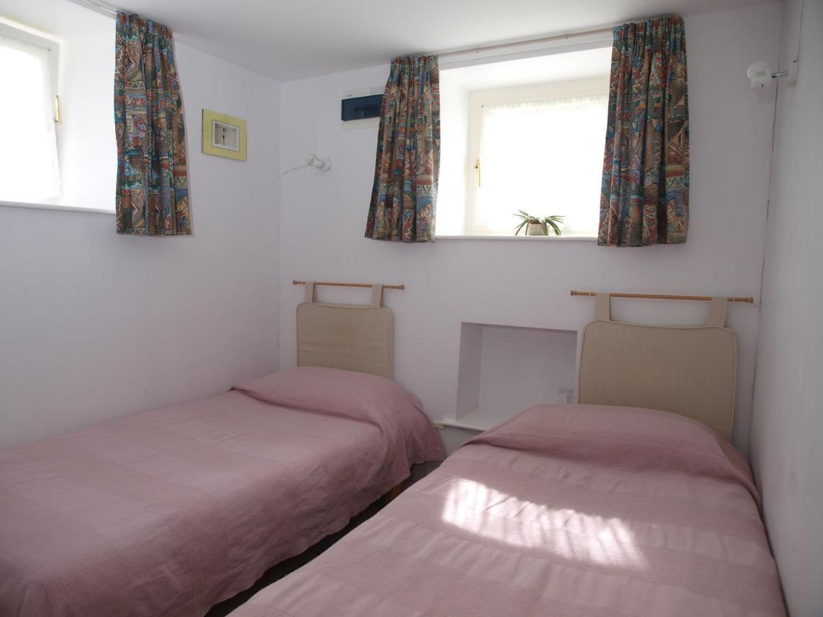 Holiday home Ty R Pwmp *